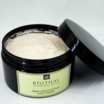 Tobacco Vanilla Body Cream Image 2