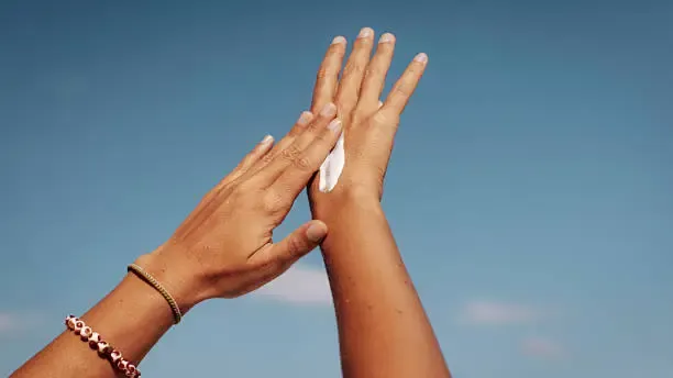 Private Label Sunscreen: How to Launch Your Own SPF Brand Step by Step